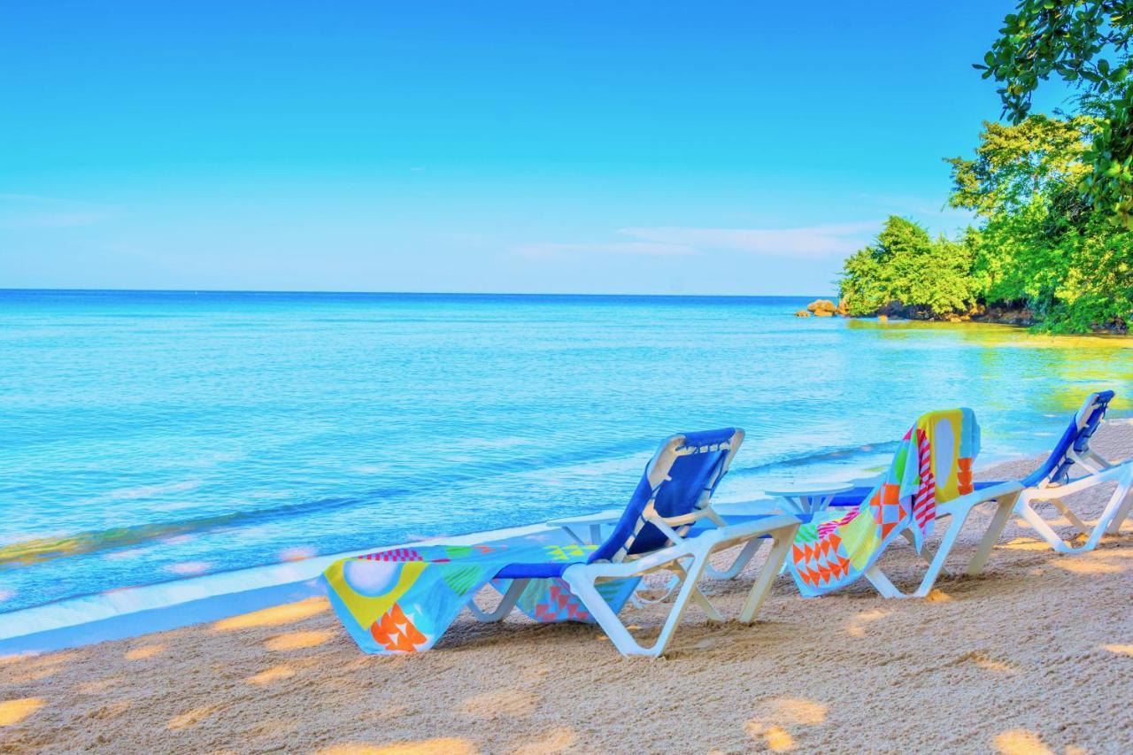 Stunning Ocean View Villa เนกริล ภายนอก รูปภาพ