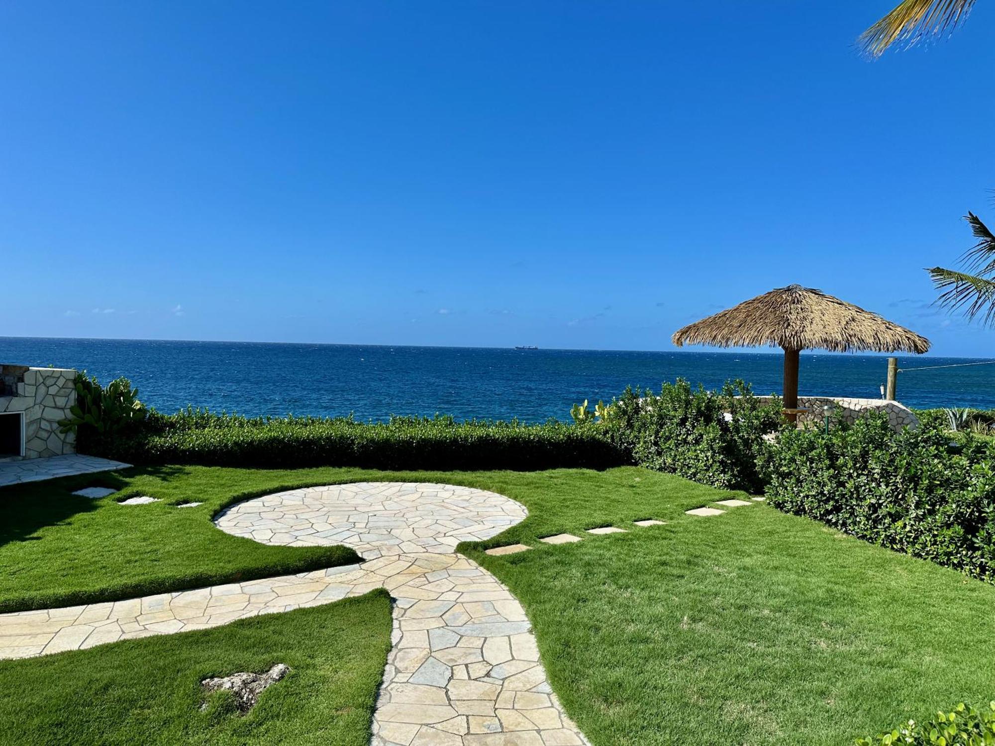 Stunning Ocean View Villa เนกริล ภายนอก รูปภาพ